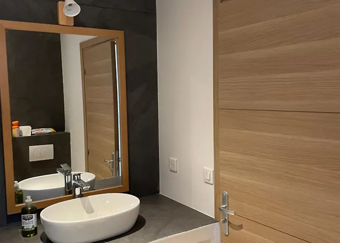 Magnifique Vue Dans Avec Piscine